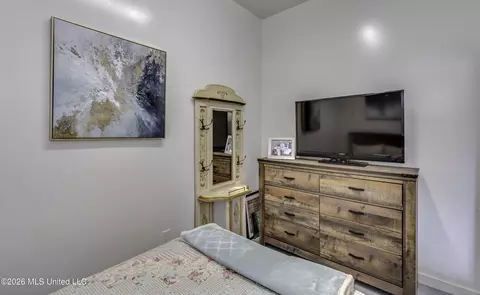 Bedroom - 2865 Seven Springs Rd, Raymond, MS 39154 photo 15 of 17