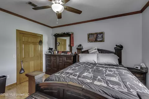 Bedroom - 2865 Seven Springs Rd, Raymond, MS 39154 photo 9 of 17