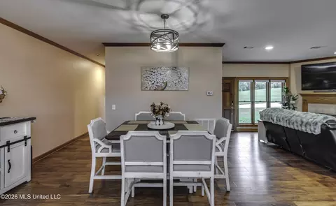 Dining - 2865 Seven Springs Rd, Raymond, MS 39154 photo 3 of 3