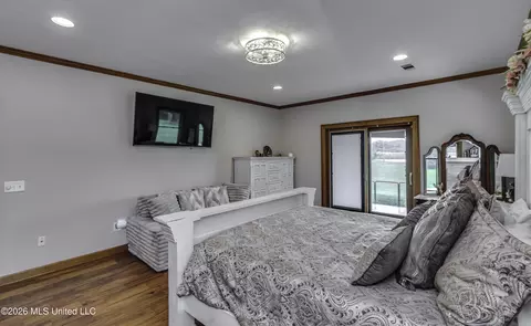 Bedroom - 2865 Seven Springs Rd, Raymond, MS 39154 photo 2 of 17