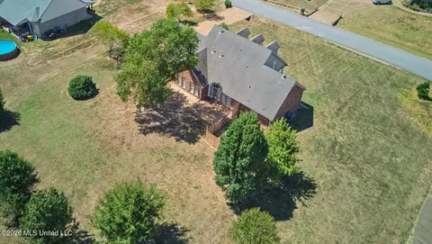 View/Area - 2690 Rodeo Way, Nesbit, MS 38651 photo 2 of 3