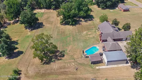 Other - 1601 Holly Springs Rd #R, Hernando, MS 38632 photo 12 of 14