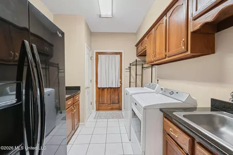 Other - 1601 Holly Springs Rd #R, Hernando, MS 38632 photo 8 of 14
