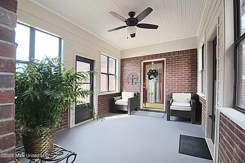Exterior - 1601 Holly Springs Rd, Hernando, MS 38632 photo 6 of 12