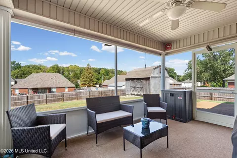 Exterior - 1107 Tara Dr, Hernando, MS 38632 photo 4 of 4