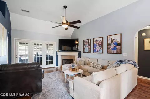 Other - 1107 Tara Dr, Hernando, MS 38632 photo 1 of 15