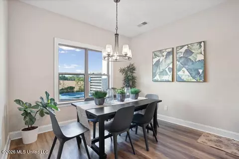 Dining - 4887 Bakers Trl, Nesbit, MS 38651 photo 1 of 1