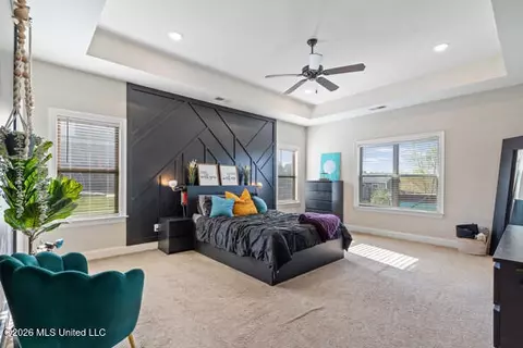 Bedroom - 4887 Bakers Trl, Nesbit, MS 38651 photo 1 of 3