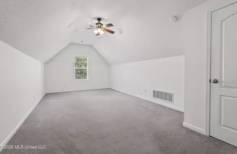 Bedroom - 1005 Tara Dr, Hernando, MS 38632 photo 4 of 4