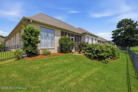 Exterior - 124 Greenway Ln, Madison, MS 39110 photo 11 of 14