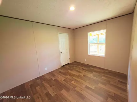 1243 Old Walnut Grove Rd, Walnut Grove, MS 39189 photo 6