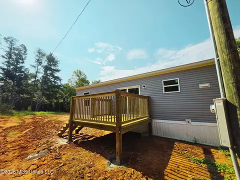 1243 Old Walnut Grove Rd, Walnut Grove, MS 39189 photo 2
