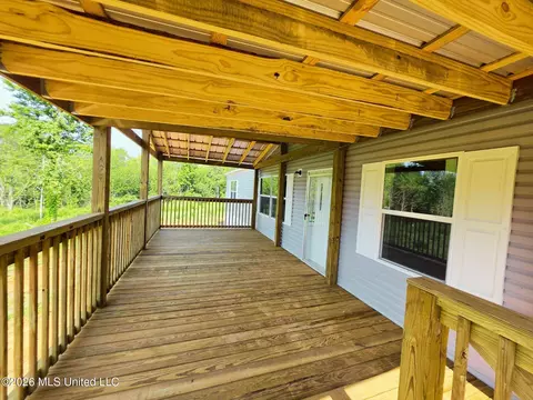 1243 Old Walnut Grove Rd, Walnut Grove, MS 39189 photo 3