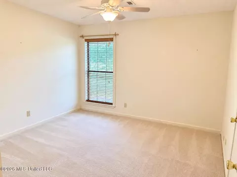 Bedroom - 304 Pebblecreek Rd, Grenada, MS 38901 photo 1 of 3