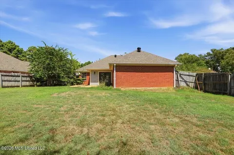 Exterior - 102 Harvest Cv, Madison, MS 39110 photo 2 of 7