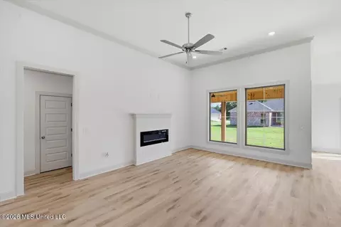Living - 311 Brookfield Cir, Brandon, MS 39042 photo 1 of 5