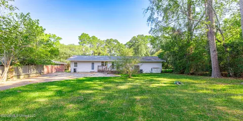 Exterior - 1611 Kent Ave, Jackson, MS 39211 photo 2 of 5