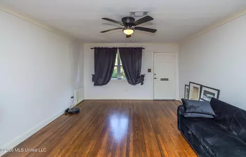 Living - 1611 Kent Ave, Jackson, MS 39211 photo 1 of 3