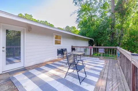 Exterior - 1611 Kent Ave, Jackson, MS 39211 photo 4 of 5