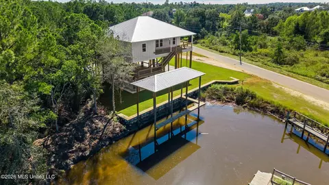1776 Blue Meadow Rd, Bay Saint Louis, MS 39520