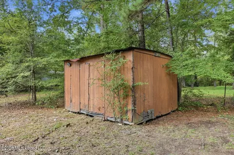 Exterior - 301 Maple St, Florence, MS 39073 photo 10 of 10