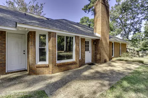 Exterior - 110 Carries Cv, Brandon, MS 39047 photo 4 of 4