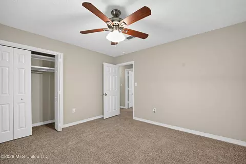Bedroom - 253 Heritage Dr, Madison, MS 39110 photo 5 of 7