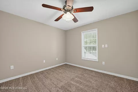 Bedroom - 253 Heritage Dr, Madison, MS 39110 photo 6 of 7