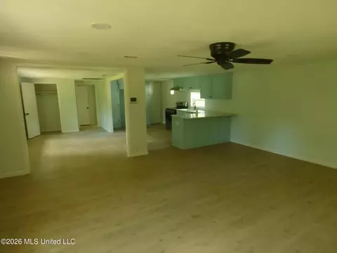 Living - 1163 Enterprise Rd, Summit, MS 39666 photo 1 of 1