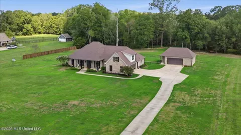 Exterior - 2000 Florence-byram Rd, Florence, MS 39073 photo 12 of 13