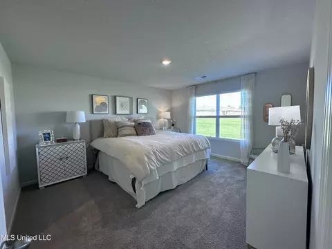 Bedroom - 93 Pine St, Byhalia, MS 38611 photo 4 of 4