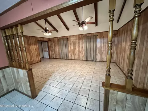 Living - 17 Howard St, Purvis, MS 39475 photo 1 of 1
