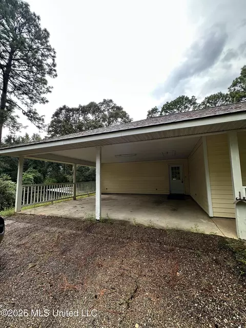 Exterior - 17 Howard St, Purvis, MS 39475 photo 1 of 8