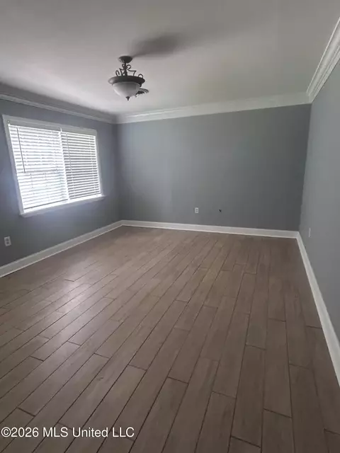 Living - 1955 Marshall Pl, Jackson, MS 39213 photo 3 of 5