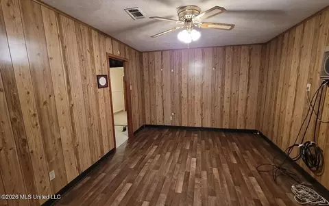 Living - 1955 Marshall Pl, Jackson, MS 39213 photo 5 of 5