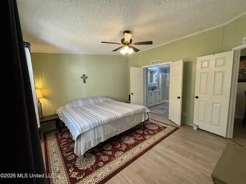 Bedroom - 191 Bob White Ln, Pope, MS 38658 photo 3 of 4