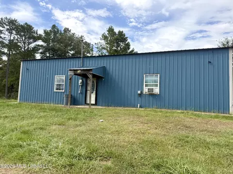 Exterior - 3651 Ruth Dr, Ruth, MS 39662 photo 3 of 5