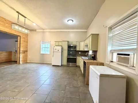 Kitchen - 3651 Ruth Dr, Ruth, MS 39662 photo 2 of 2
