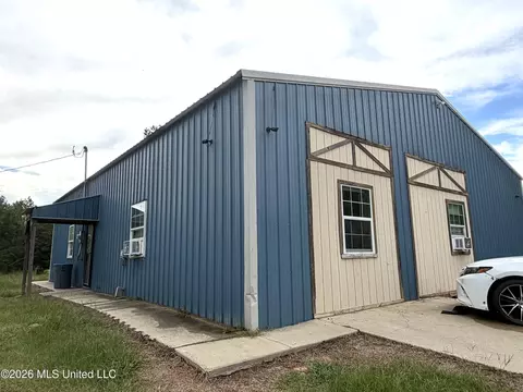 Exterior - 3651 Ruth Dr, Ruth, MS 39662 photo 2 of 5