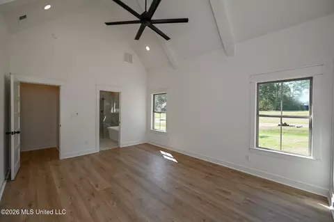 Bedroom - 14160 Hidden Loop, Byhalia, MS 38611 photo 2 of 5