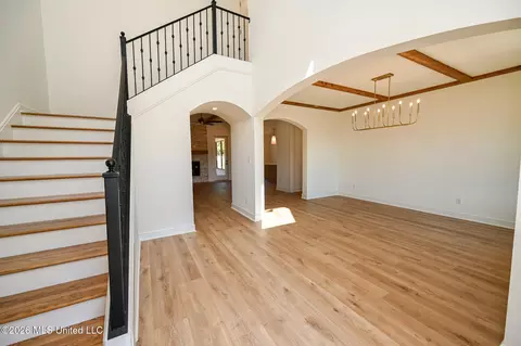 Entry Way - 14160 Hidden Loop, Byhalia, MS 38611 photo 1 of 1
