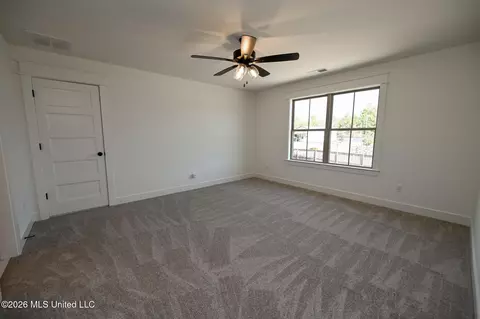 Bedroom - 14160 Hidden Loop, Byhalia, MS 38611 photo 5 of 5