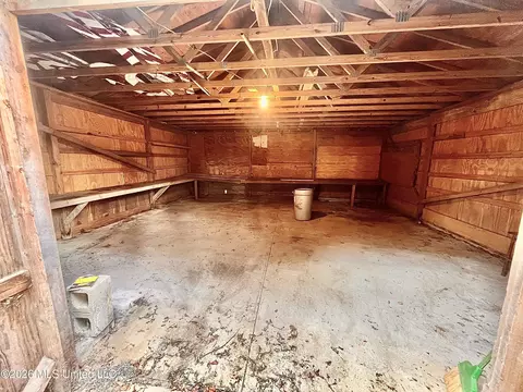 Other - 8885 Cedar Crest Ln, Olive Branch, MS 38654 photo 8 of 9