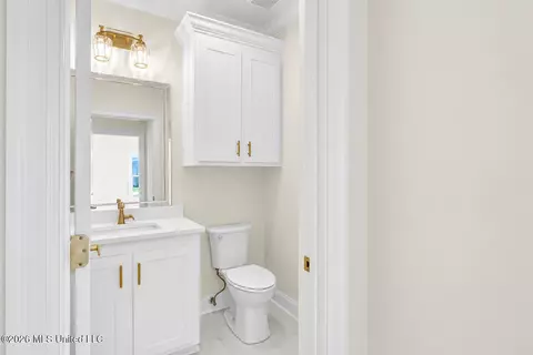 Bath - 201 Northshore Way, Madison, MS 39110 photo 1 of 6