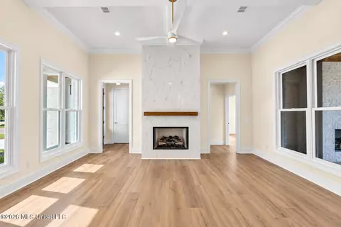 Living - 201 Northshore Way, Madison, MS 39110 photo 1 of 3