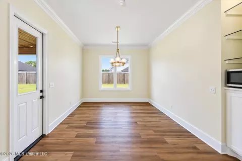Dining - 201 Northshore Way, Madison, MS 39110 photo 2 of 3