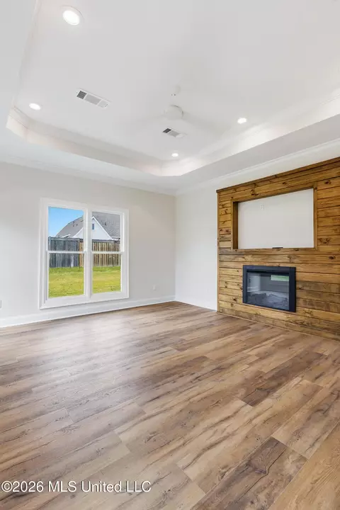 Living - 201 Northshore Way, Madison, MS 39110 photo 3 of 3