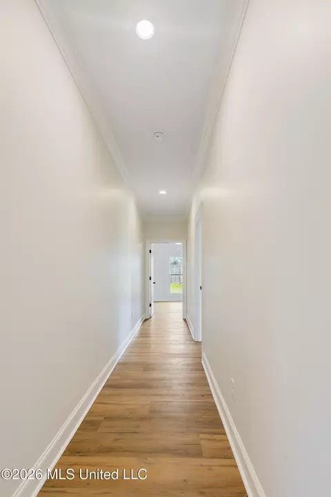 Entry Way - 201 Northshore Way, Madison, MS 39110 photo 1 of 2