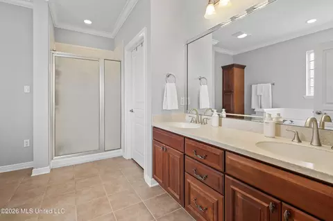 Bath - 12231 E Pointe Dr, Picayune, MS 39466 photo 2 of 4