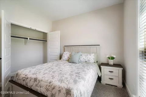 Bedroom - 2294 Scott Mdws Ln, Hernando, MS 38632 photo 3 of 7